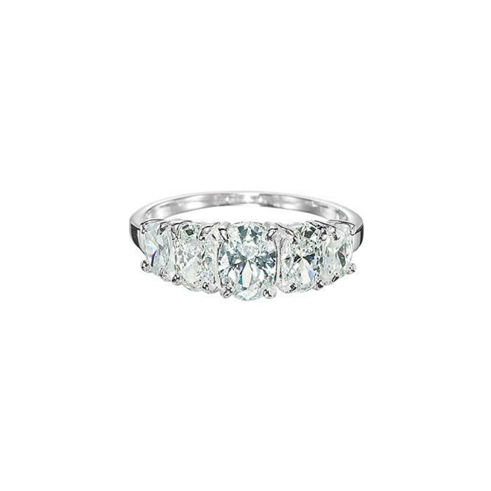 Sterling Silver Ring 💍 too cute for lovely nights